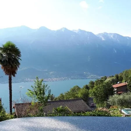 Carlotta Apartment Tremosine